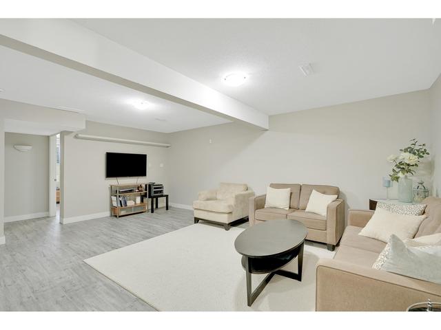 6736 184 Street, House attached with 4 bedrooms, 4 bathrooms and 3 parking in Surrey BC | Image 30