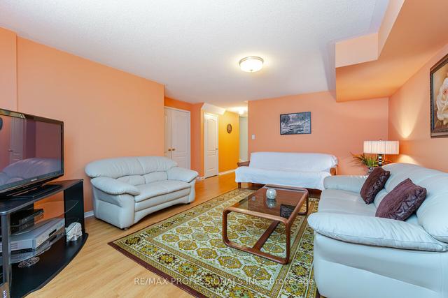 4 - 3985 Eglinton Ave W, Townhouse with 2 bedrooms, 2 bathrooms and 1 parking in Mississauga ON | Image 11