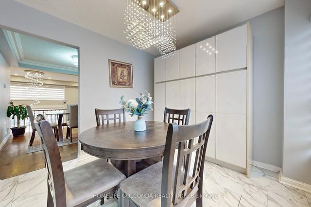 31 Jenny Wrenway, Townhouse with 3 bedrooms, 2 bathrooms and 2 parking in Toronto ON | Image 9