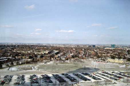 1807 - 65 Skymark Dr, Condo with 1 bedrooms, 2 bathrooms and 2 parking in Toronto ON | Image 2