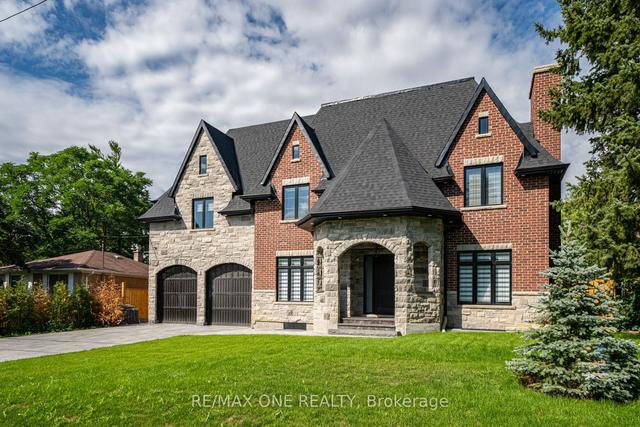 14 Clemson Cres, House detached with 4 bedrooms, 7 bathrooms and 8 parking in Vaughan ON | Image 12