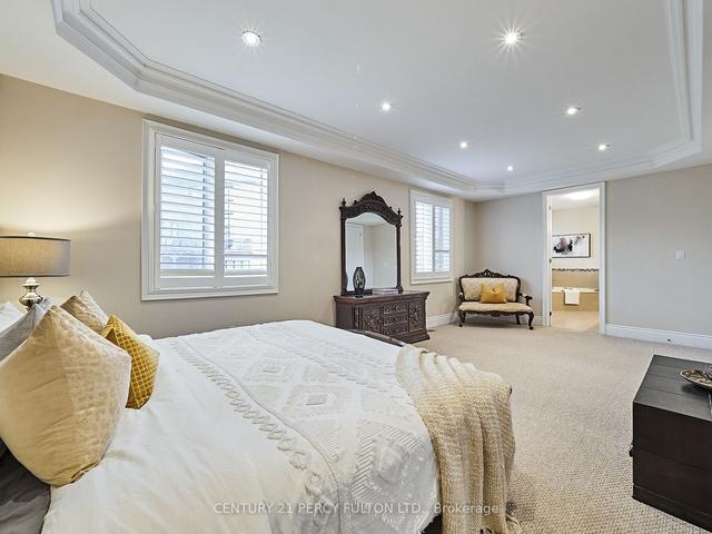 823 Wingarden Cres, House detached with 4 bedrooms, 5 bathrooms and 4 parking in Pickering ON | Image 16