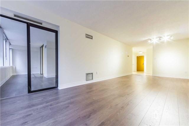 1206 - 45 Carlton St, Condo with 2 bedrooms, 2 bathrooms and 1 parking in Toronto ON | Image 3