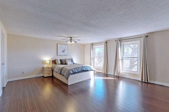47 Becca Hall Tr, House detached with 3 bedrooms, 4 bathrooms and 3 parking in Toronto ON | Image 5