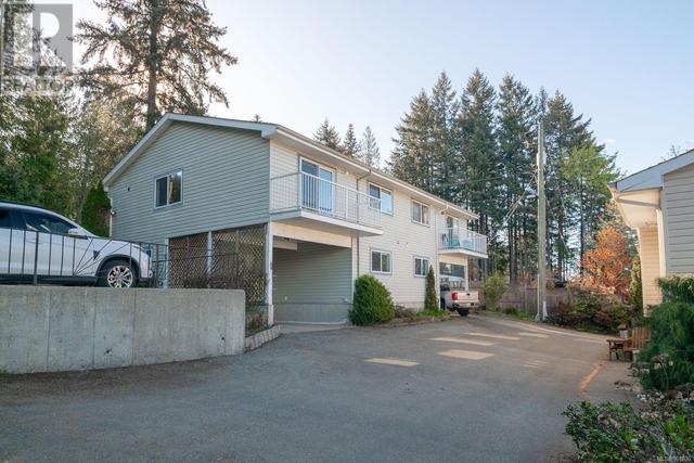 2 - 1129a 2nd Ave, House attached with 3 bedrooms, 2 bathrooms and 4 parking in Ladysmith BC | Image 3