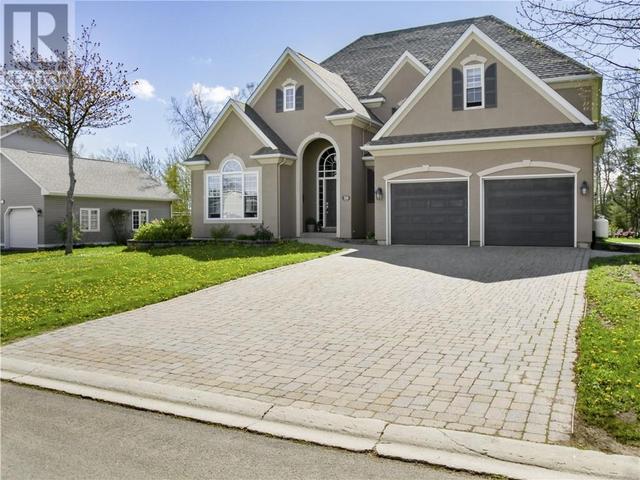 36 Vanessa Crt, House detached with 4 bedrooms, 3 bathrooms and null parking in Riverview NB | Card Image