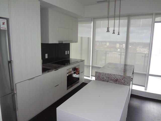 3602 - 1 Bloor St E, Condo with 1 bedrooms, 1 bathrooms and null parking in Toronto ON | Image 4
