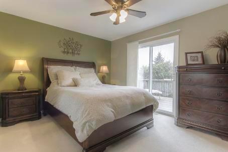 39 Bernick Dr, House detached with 3 bedrooms, 2 bathrooms and 2 parking in Barrie ON | Image 6