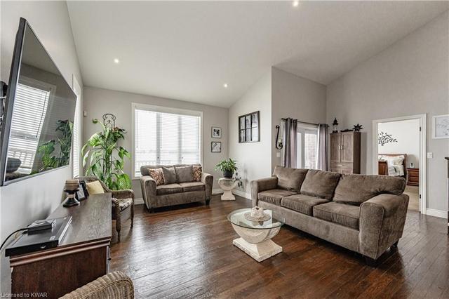 162 First Street W, House detached with 2 bedrooms, 3 bathrooms and 4 parking in Woolwich ON | Image 17