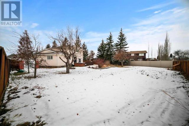 6919 42 Avenue, House detached with 5 bedrooms, 3 bathrooms and 2 parking in Camrose AB | Image 30