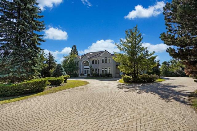 25 Country Heights Dr, House detached with 4 bedrooms, 4 bathrooms and 16 parking in Richmond Hill ON | Image 1