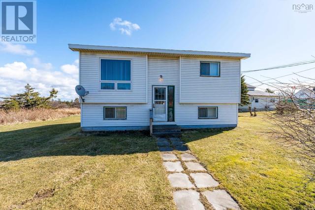27 Saulnier Lane, House detached with 4 bedrooms, 1 bathrooms and null parking in Yarmouth MD NS | Image 18