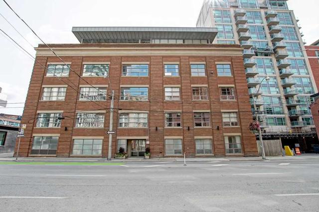 209 - 383 Adelaide St E, Condo with 1 bedrooms, 1 bathrooms and 0 parking in Toronto ON | Image 1