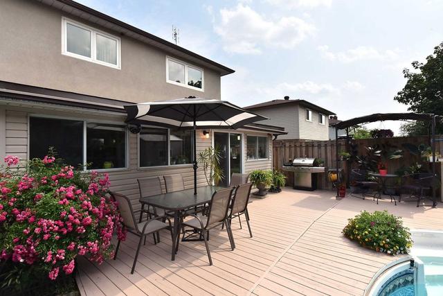 925 Forestwood Dr, House detached with 4 bedrooms, 3 bathrooms and 4 parking in Mississauga ON | Image 25