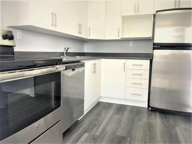405 - 3590 Kaneff Cres, Condo with 2 bedrooms, 2 bathrooms and 2 parking in Mississauga ON | Image 27