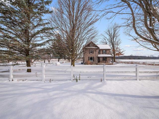 3717 Line 8 North, Home with 3 bedrooms, 2 bathrooms and 6 parking in Oro Medonte ON | Image 18