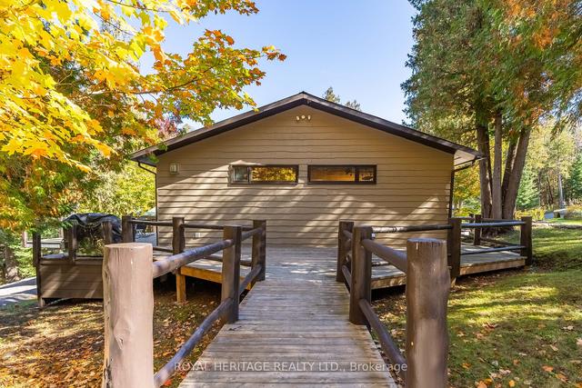 916 Siberia Rd, House detached with 6 bedrooms, 5 bathrooms and 8 parking in Madawaska Valley ON | Image 37