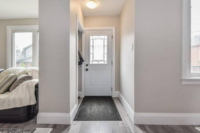 27 Verney St, House detached with 3 bedrooms, 1 bathrooms and 6 parking in Guelph ON | Image 31