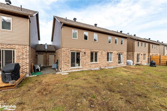 21 Kelsey Madison Court, House attached with 3 bedrooms, 2 bathrooms and 3 parking in Huntsville ON | Image 27
