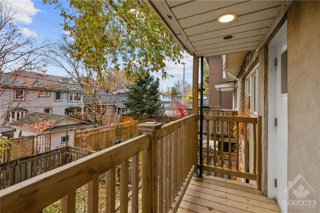 a - 77 Riverdale Avenue, Home with 3 bedrooms, 3 bathrooms and 2 parking in Ottawa ON | Image 22