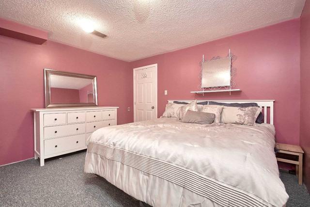 18 Huron St, House detached with 3 bedrooms, 3 bathrooms and 7 parking in Springwater ON | Image 5
