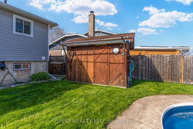 16 Jerome Cres, House detached with 3 bedrooms, 2 bathrooms and 7 parking in Brampton ON | Image 27