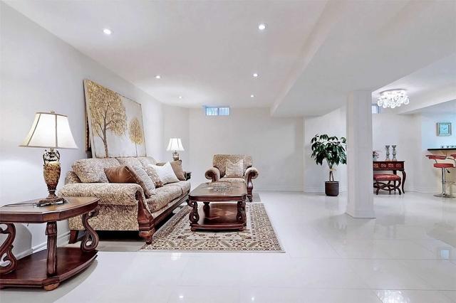 200 Polo Cres, House detached with 4 bedrooms, 6 bathrooms and 5 parking in Vaughan ON | Image 26