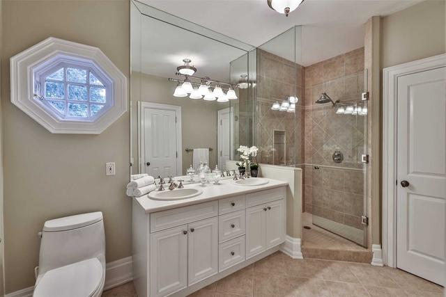 3 Oakley Pl, House detached with 4 bedrooms, 6 bathrooms and 9 parking in Toronto ON | Image 13