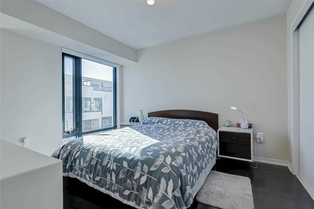 105 - 136 Widdicombe Hill Blvd, Townhouse with 3 bedrooms, 2 bathrooms and 1 parking in Toronto ON | Image 7