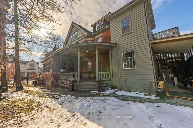 250 Herkimer St, House detached with 5 bedrooms, 3 bathrooms and 7 parking in Hamilton ON | Image 27