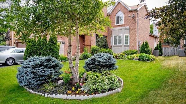 1273 Heritage Way, House detached with 4 bedrooms, 3 bathrooms and 4 parking in Oakville ON | Image 33