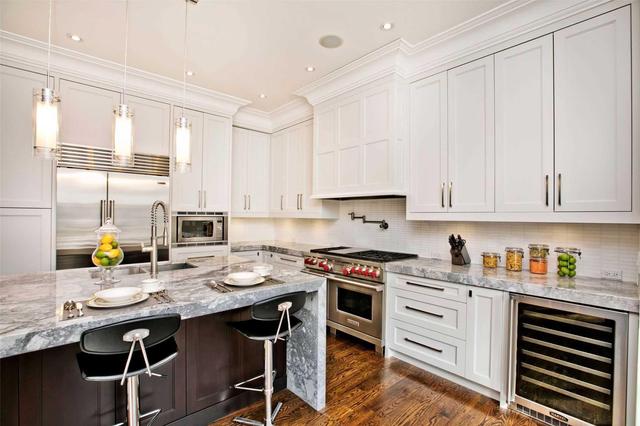 537 Douglas Ave, House detached with 4 bedrooms, 7 bathrooms and 4 parking in Toronto ON | Image 8