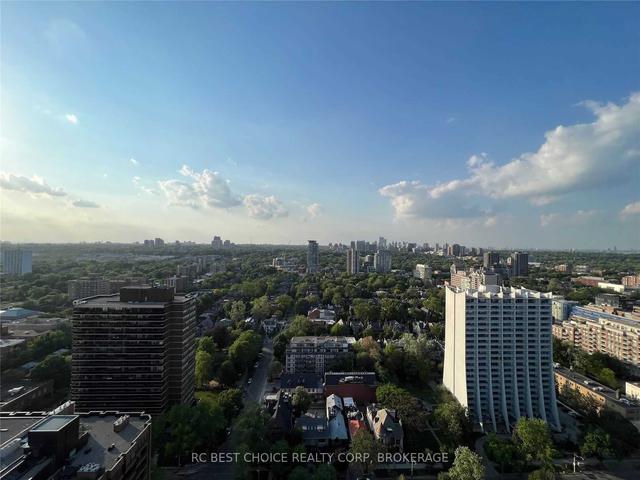 2703 - 1 Bedford Rd, Condo with 2 bedrooms, 3 bathrooms and 2 parking in Toronto ON | Image 20