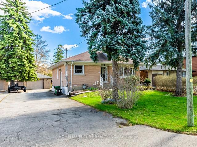 23 Cedarview Dr, House detached with 3 bedrooms, 2 bathrooms and 6 parking in Toronto ON | Image 23