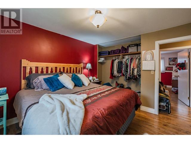 605 11th Avenue, House detached with 2 bedrooms, 1 bathrooms and 2 parking in Keremeos BC | Image 24