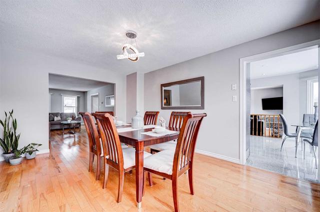612 Amberwood Cres, House detached with 4 bedrooms, 4 bathrooms and 6 parking in Pickering ON | Image 3