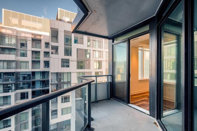 1601W - 27 Bathurst St, Condo with 2 bedrooms, 2 bathrooms and 1 parking in Toronto ON | Image 14