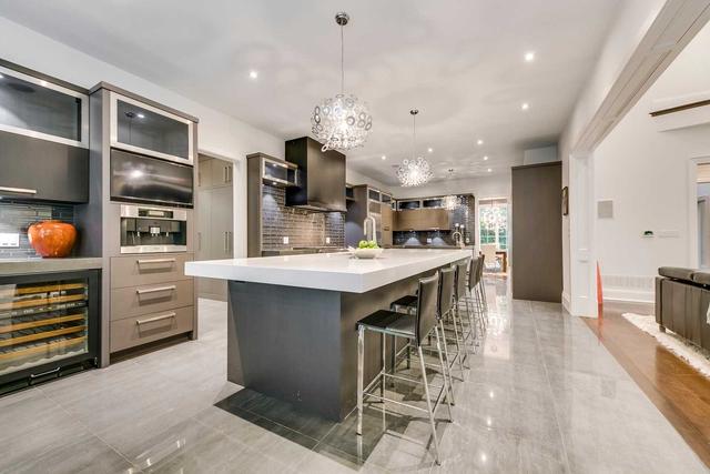 1283 Whiteoaks Ave, House detached with 4 bedrooms, 7 bathrooms and 11 parking in Mississauga ON | Image 38