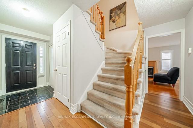 53 - 1150 Skyview Dr, Condo with 3 bedrooms, 3 bathrooms and 4 parking in Burlington ON | Image 13