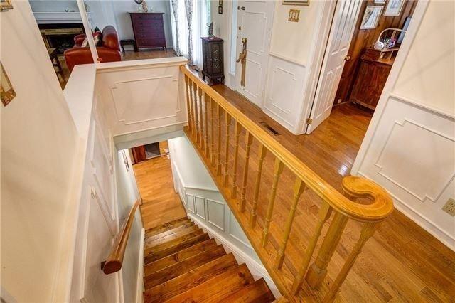 23 Winlock Park, House detached with 3 bedrooms, 2 bathrooms and 4 parking in Toronto ON | Image 10