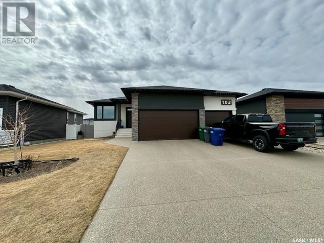 103 Vestor Drive, House detached with 5 bedrooms, 3 bathrooms and null parking in Pilot Butte SK | Image 3
