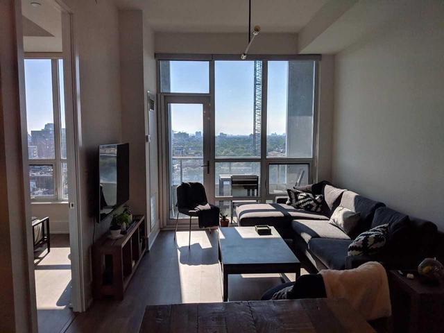 1301 - 38 Cameron St, Condo with 1 bedrooms, 1 bathrooms and null parking in Toronto ON | Image 2