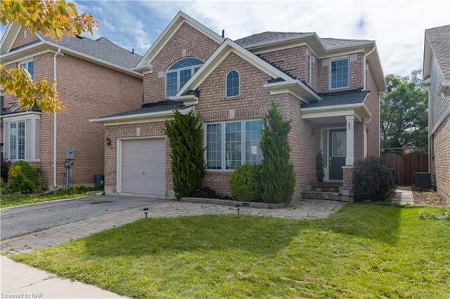 1306 Clark Boulevard, House detached with 3 bedrooms, 3 bathrooms and 3 parking in Milton ON | Image 1