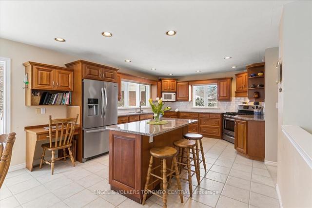 290 3rd 'A' St W, House detached with 4 bedrooms, 3 bathrooms and 9 parking in Owen Sound ON | Image 34