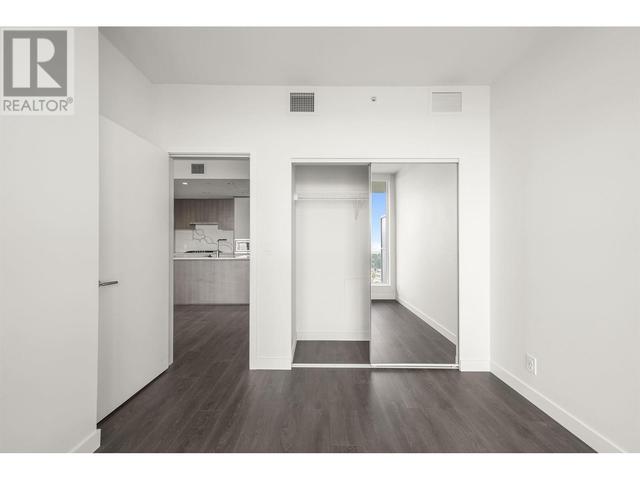 3904 - 567 Clarke Road, Condo with 2 bedrooms, 2 bathrooms and 1 parking in Coquitlam BC | Image 20