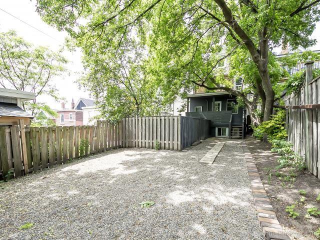 83 Boultbee St, House detached with 5 bedrooms, 3 bathrooms and 0 parking in Toronto ON | Image 6