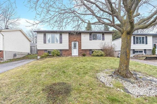 300 Galloway Blvd, House detached with 2 bedrooms, 2 bathrooms and 3 parking in Midland ON | Image 1