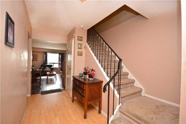 12 - 5536 Montevideo Rd, Condo with 4 bedrooms, 2 bathrooms and 1 parking in Mississauga ON | Image 4