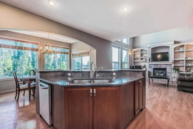 143 Sienna Park Heath Sw, House detached with 5 bedrooms, 3 bathrooms and 4 parking in Calgary AB | Image 9