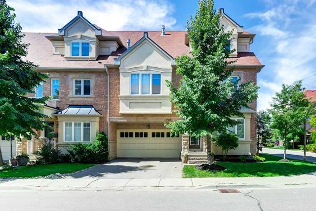 960 Toscana Pl, House attached with 3 bedrooms, 4 bathrooms and 4 parking in Mississauga ON | Image 12